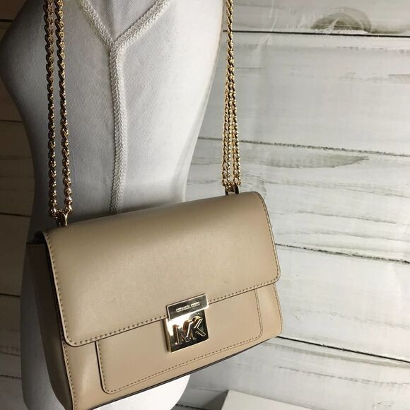 Michael Kors Mindy Shoulder Bag NWT8 - Picture 7 of 9